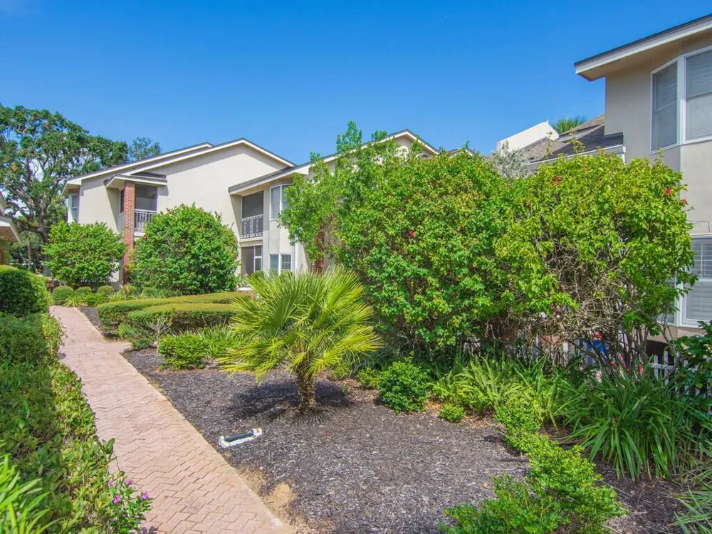 101 E Park Shores Circle #2w Indian River Shores, FL 32963