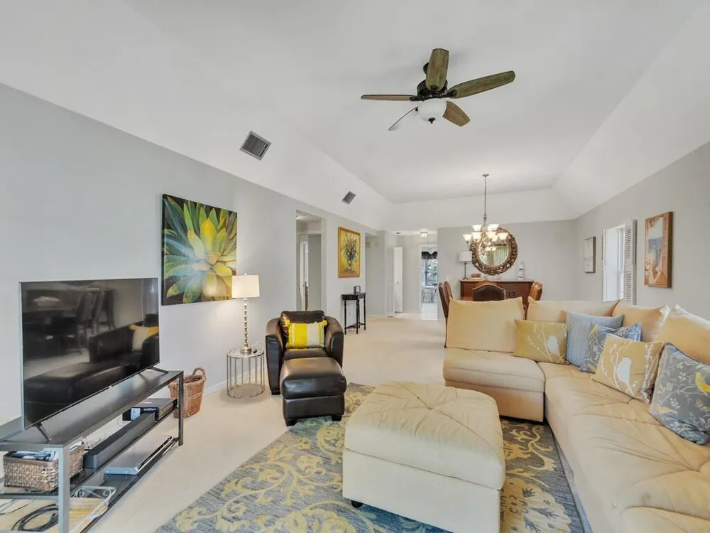 101 E Park Shores Circle #2w Indian River Shores, FL 32963
