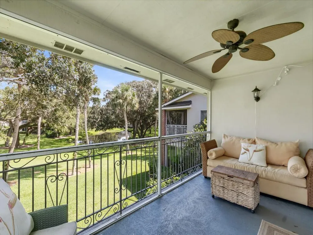 101 E Park Shores Circle #2w Indian River Shores, FL 32963
