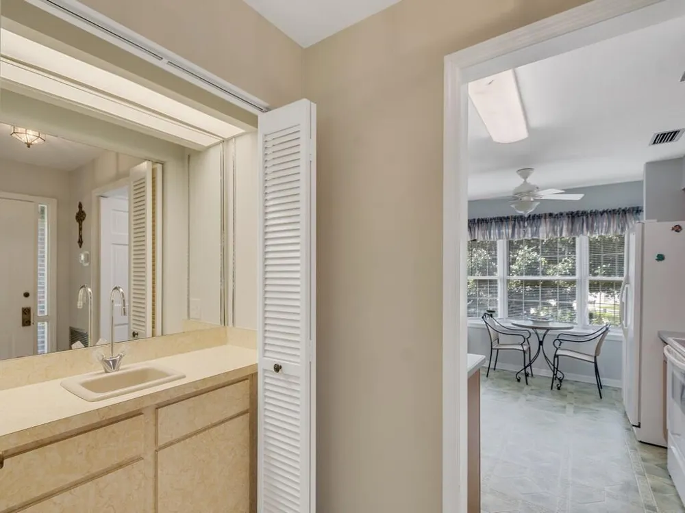 101 E Park Shores Circle #2w Indian River Shores, FL 32963