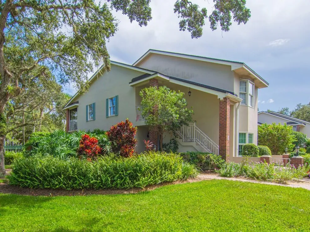 101 E Park Shores Circle #2w Indian River Shores, FL 32963