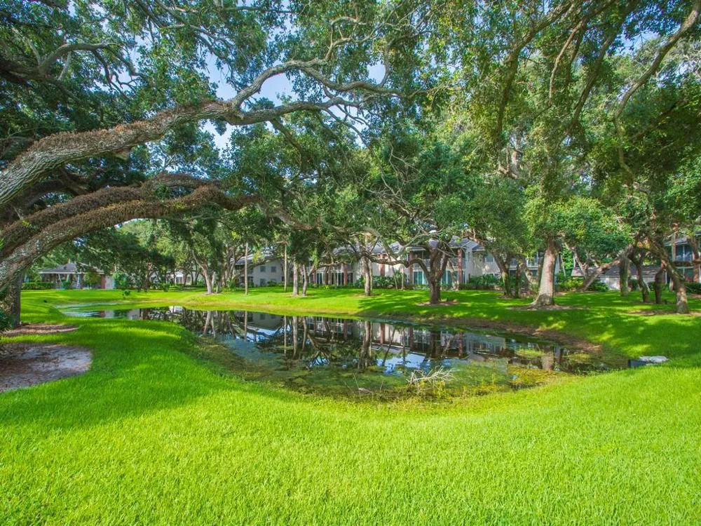 101 E Park Shores Circle #2w Indian River Shores, FL 32963