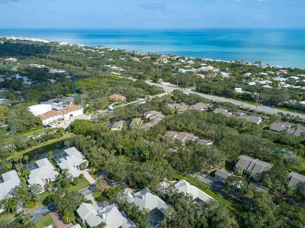 101 E Park Shores Circle #2w Indian River Shores, FL 32963