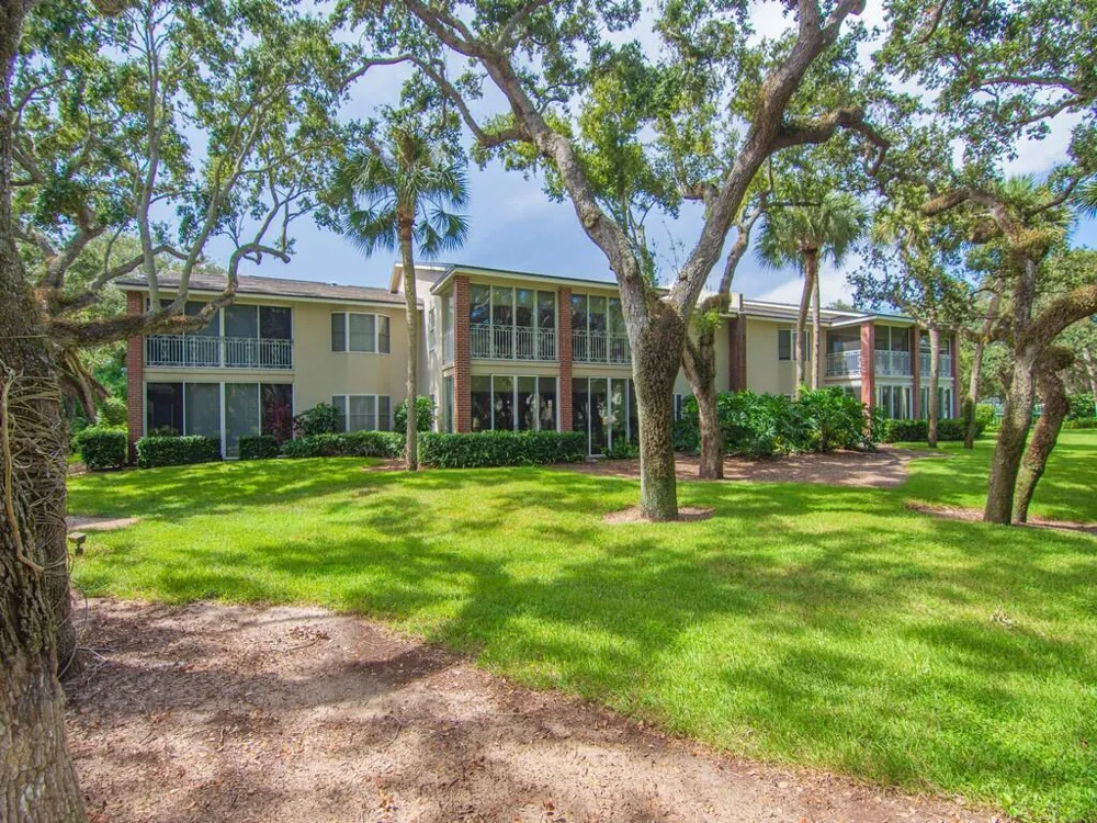 101 E Park Shores Circle #2w Indian River Shores, FL 32963