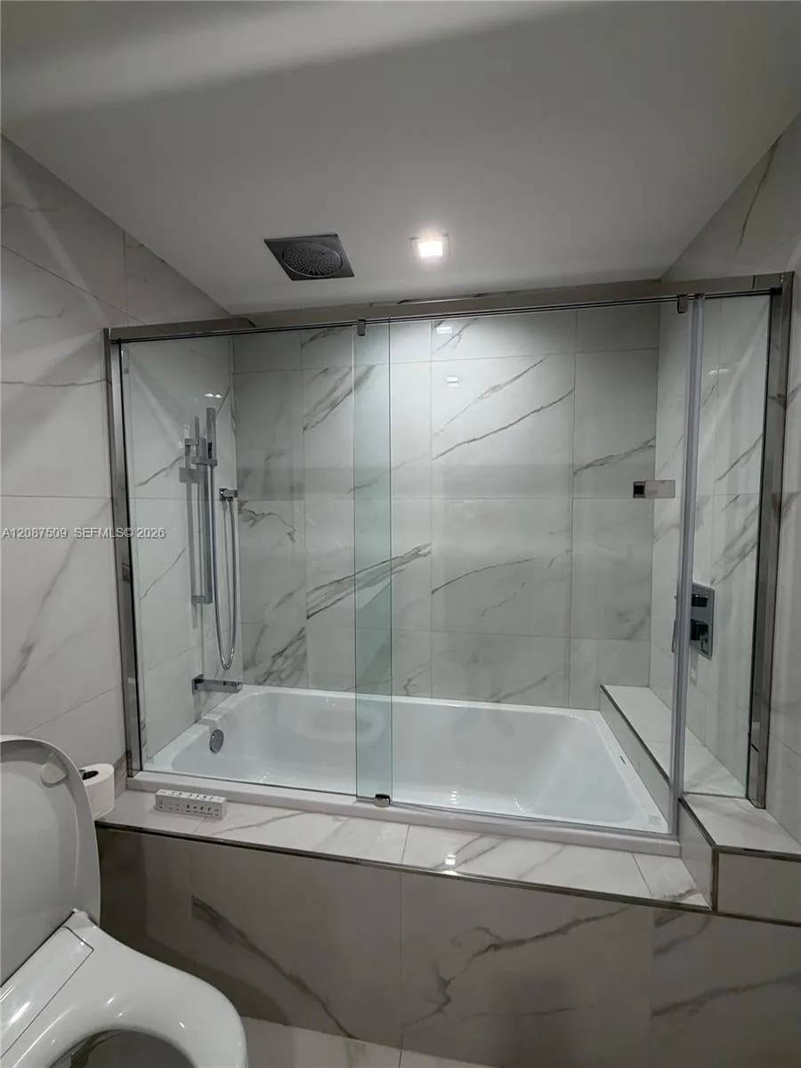 1170 E Hallandale Beach Blvd #306 Hallandale Beach, FL 33009