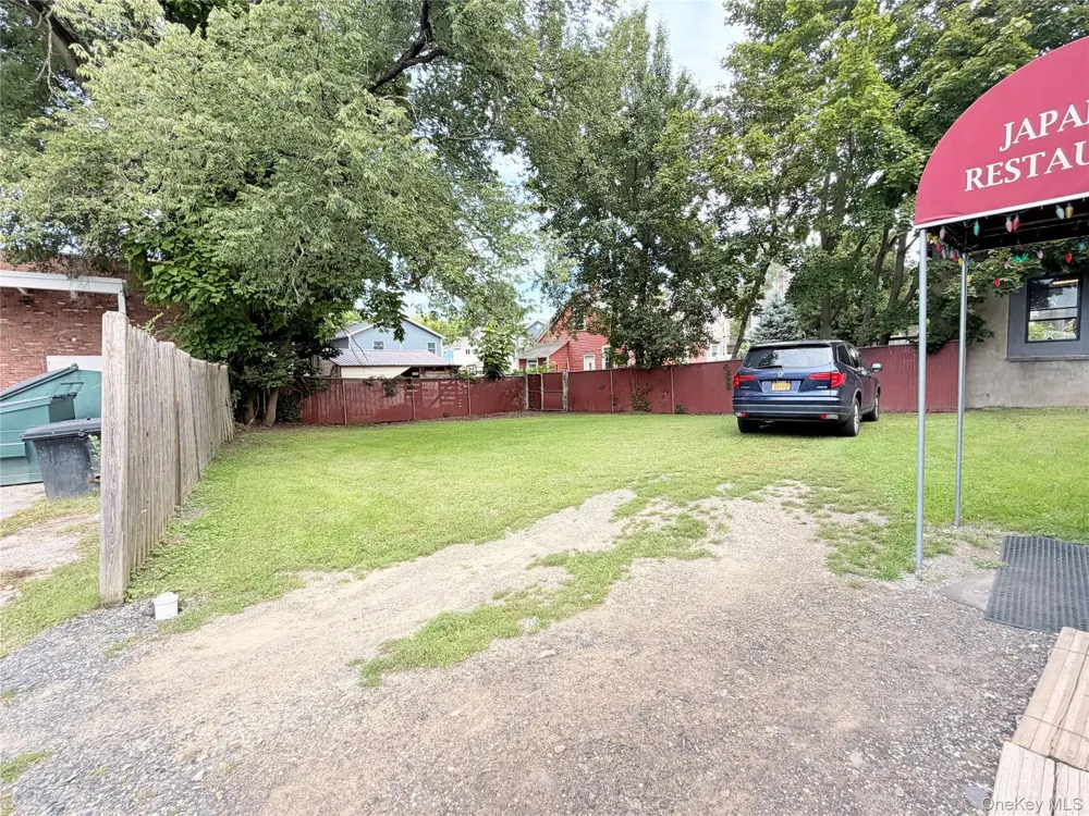 65 Main Street Warwick, NY 10990