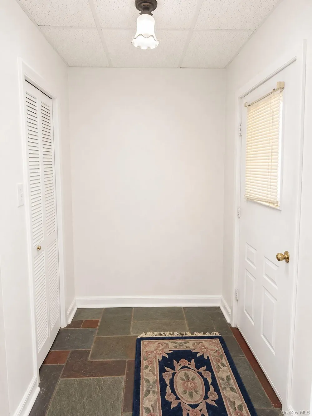 40 Maplewood Drive Northport, NY 11768