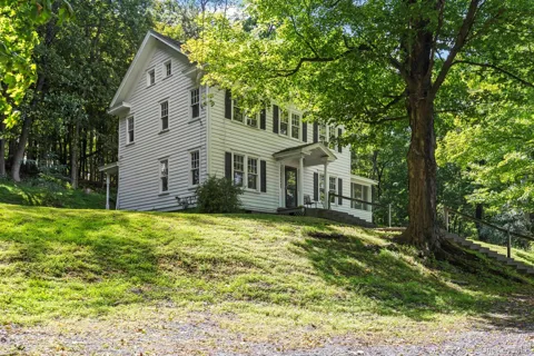 90 Prospect Avenue