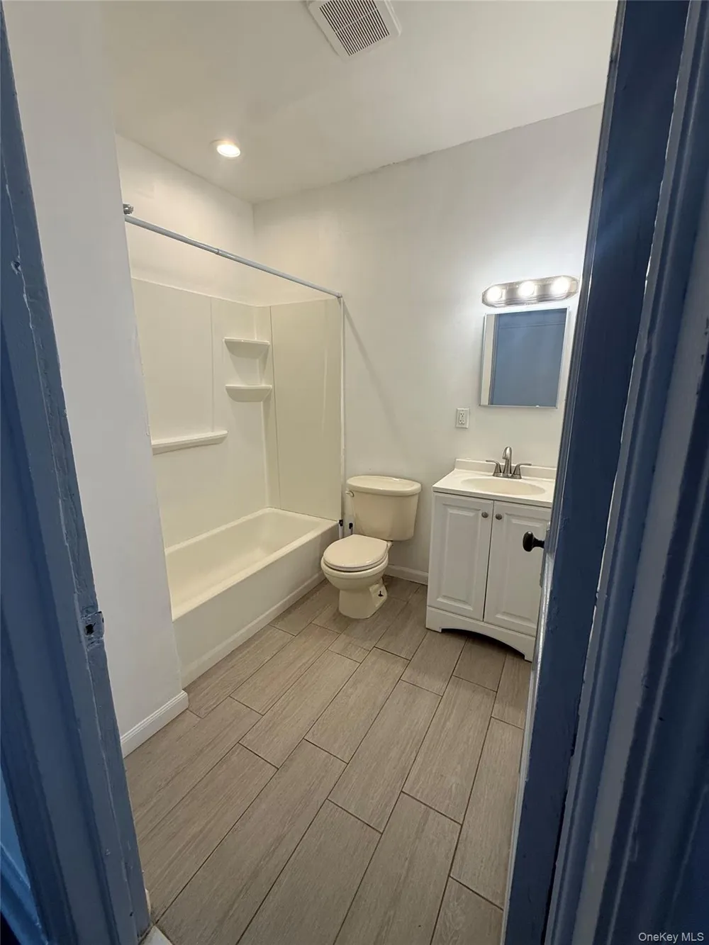 76 S Hamilton Street #2 Poughkeepsie, NY 12601