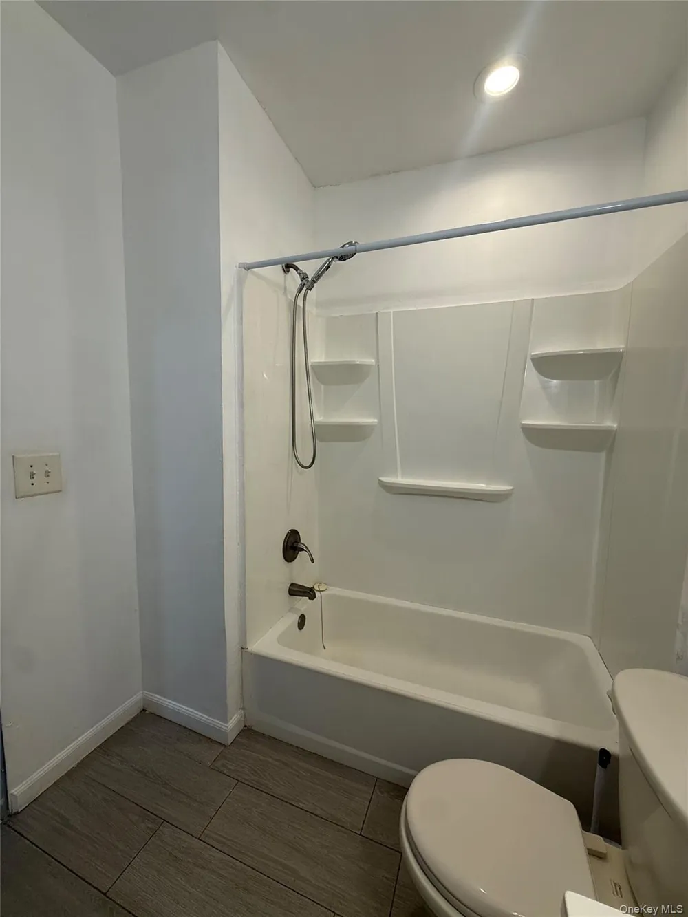 76 S Hamilton Street #2 Poughkeepsie, NY 12601