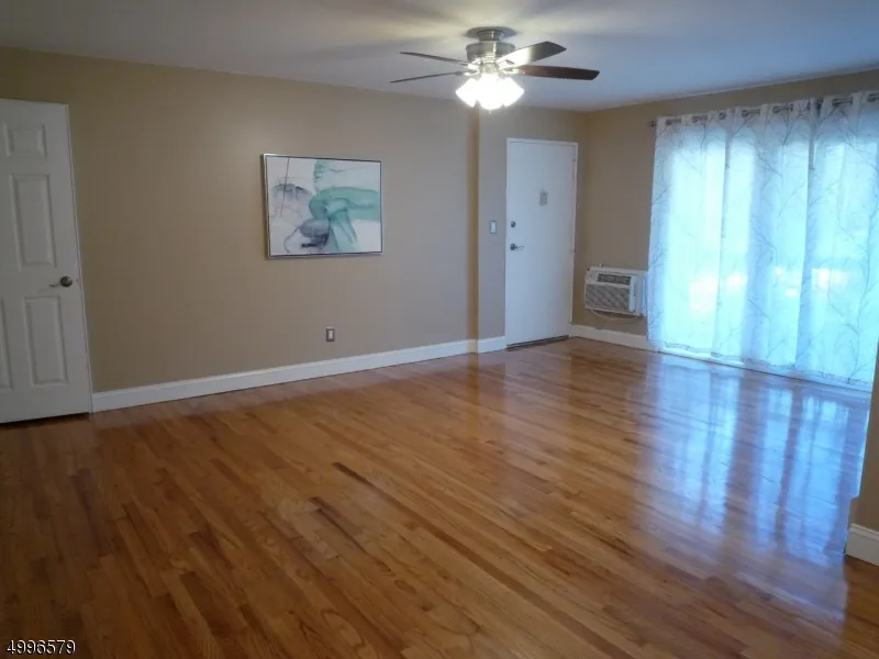 44 Deanna Dr #127 Unit 127 Hillsborough, NJ 08844