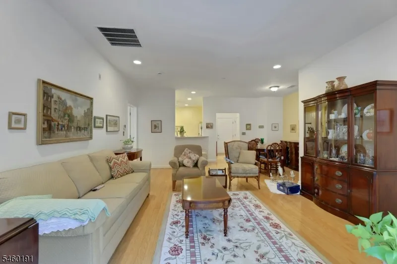 100 Ridgewood Rd #215 Unit 215 Washington, NJ 07676