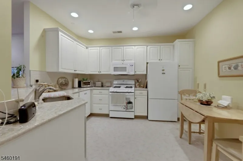 100 Ridgewood Rd #215 Unit 215 Washington, NJ 07676