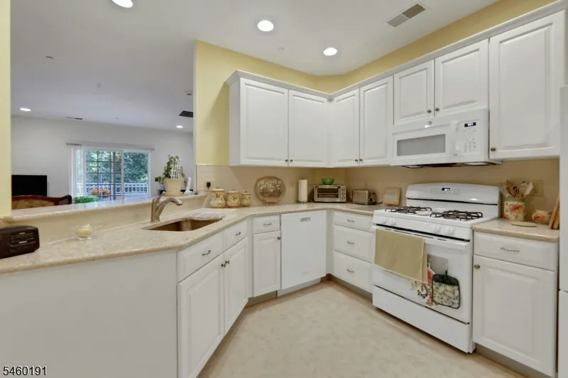 100 Ridgewood Rd #215 Unit 215 Washington, NJ 07676