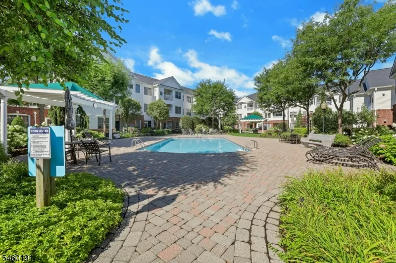 100 Ridgewood Rd #215 Unit 215 Washington, NJ 07676