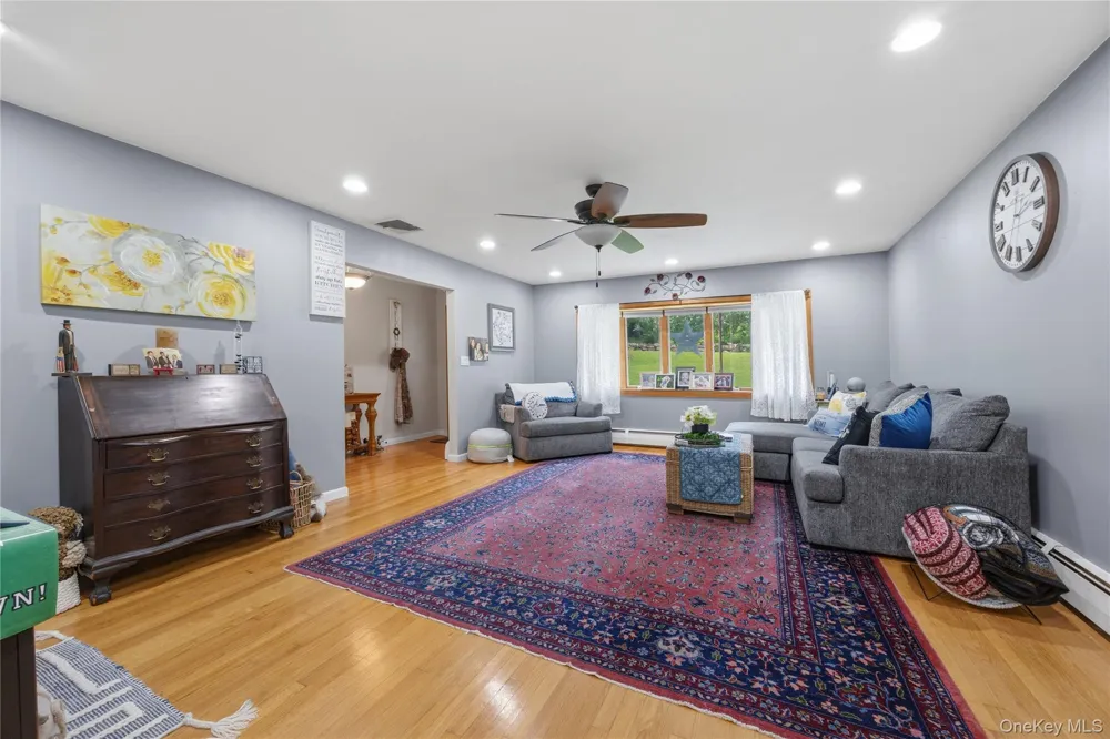 3396 Stony Street Mohegan Lake, NY 10547