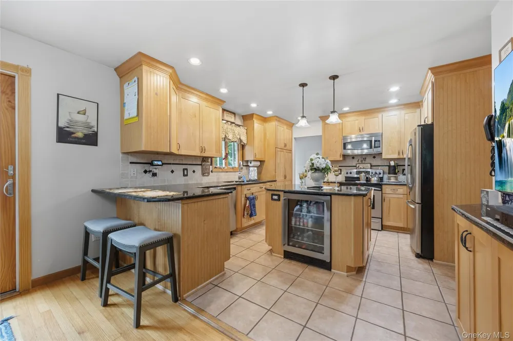 3396 Stony Street Mohegan Lake, NY 10547