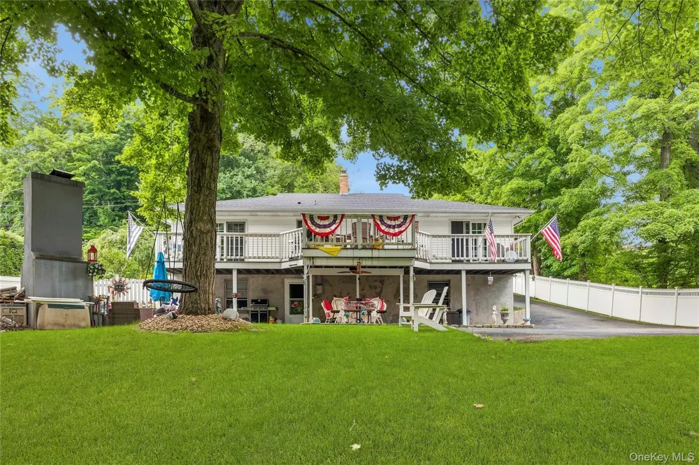3396 Stony Street Mohegan Lake, NY 10547