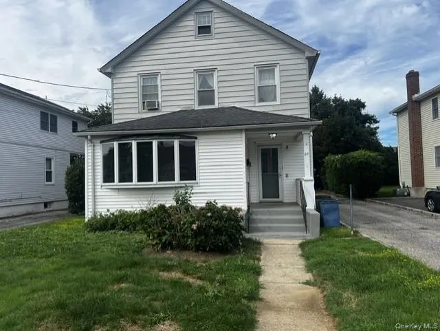 30 Smith Street Glen Cove, NY 11542