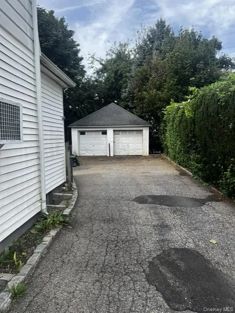 30 Smith Street Glen Cove, NY 11542