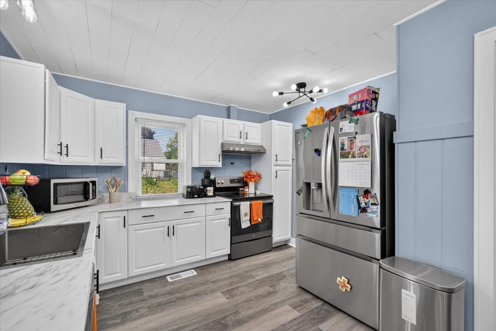 500 Hume Boulevard Delta Charter Township, MI 48917