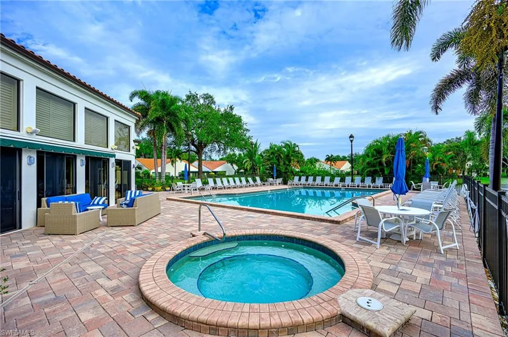 583 Beachwalk Circle #Q-202 Naples, FL 34108