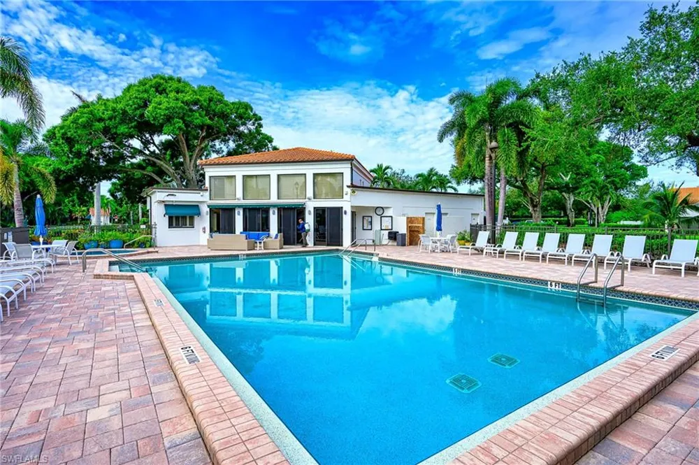 583 Beachwalk Circle #Q-202 Naples, FL 34108
