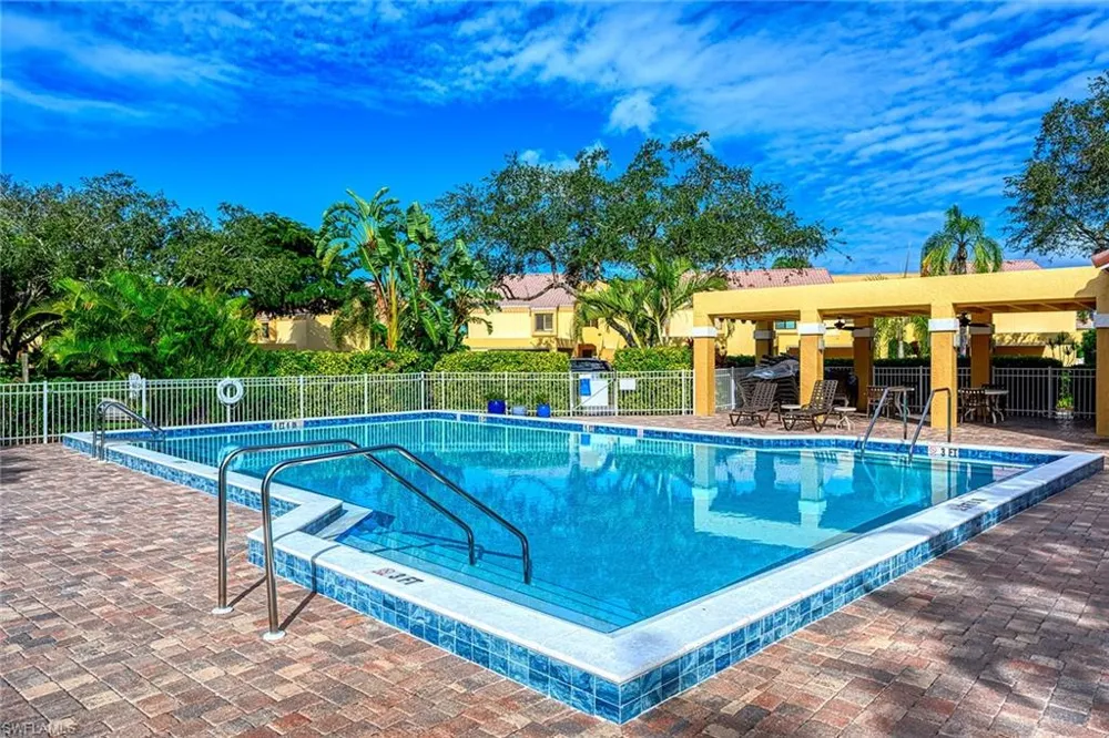 583 Beachwalk Circle #Q-202 Naples, FL 34108