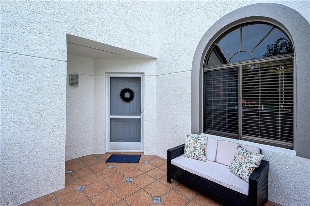 583 Beachwalk Circle #Q-202 Naples, FL 34108