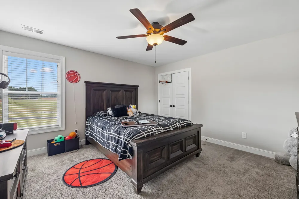 3242 Pinson School Rd Greenbrier, TN 37073