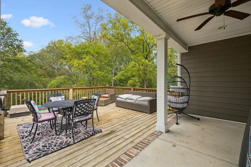 3242 Pinson School Rd Greenbrier, TN 37073