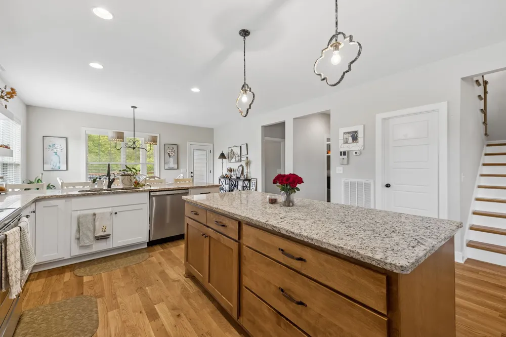 3242 Pinson School Rd Greenbrier, TN 37073