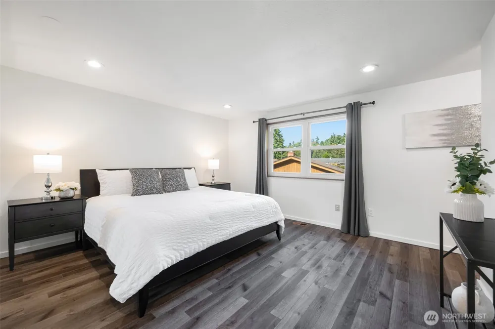 29219 13th Place S Federal Way, WA 98003
