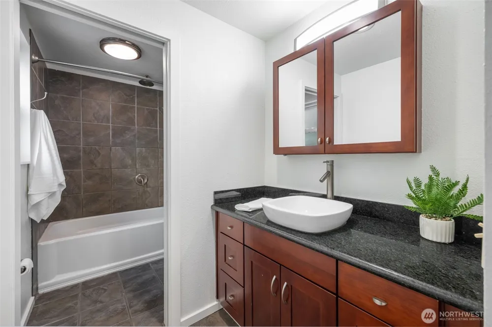 29219 13th Place S Federal Way, WA 98003