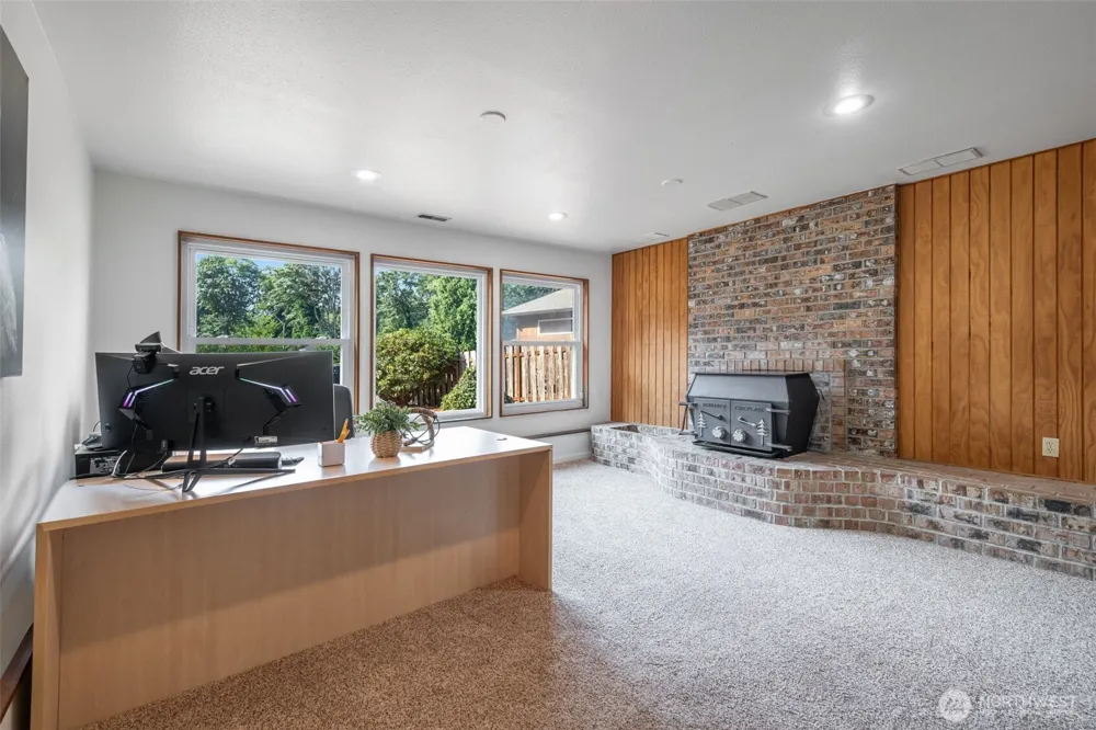 29219 13th Place S Federal Way, WA 98003