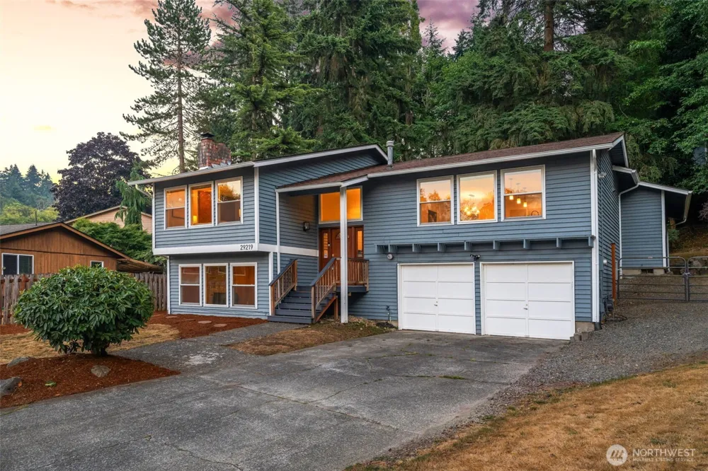 29219 13th Place S Federal Way, WA 98003