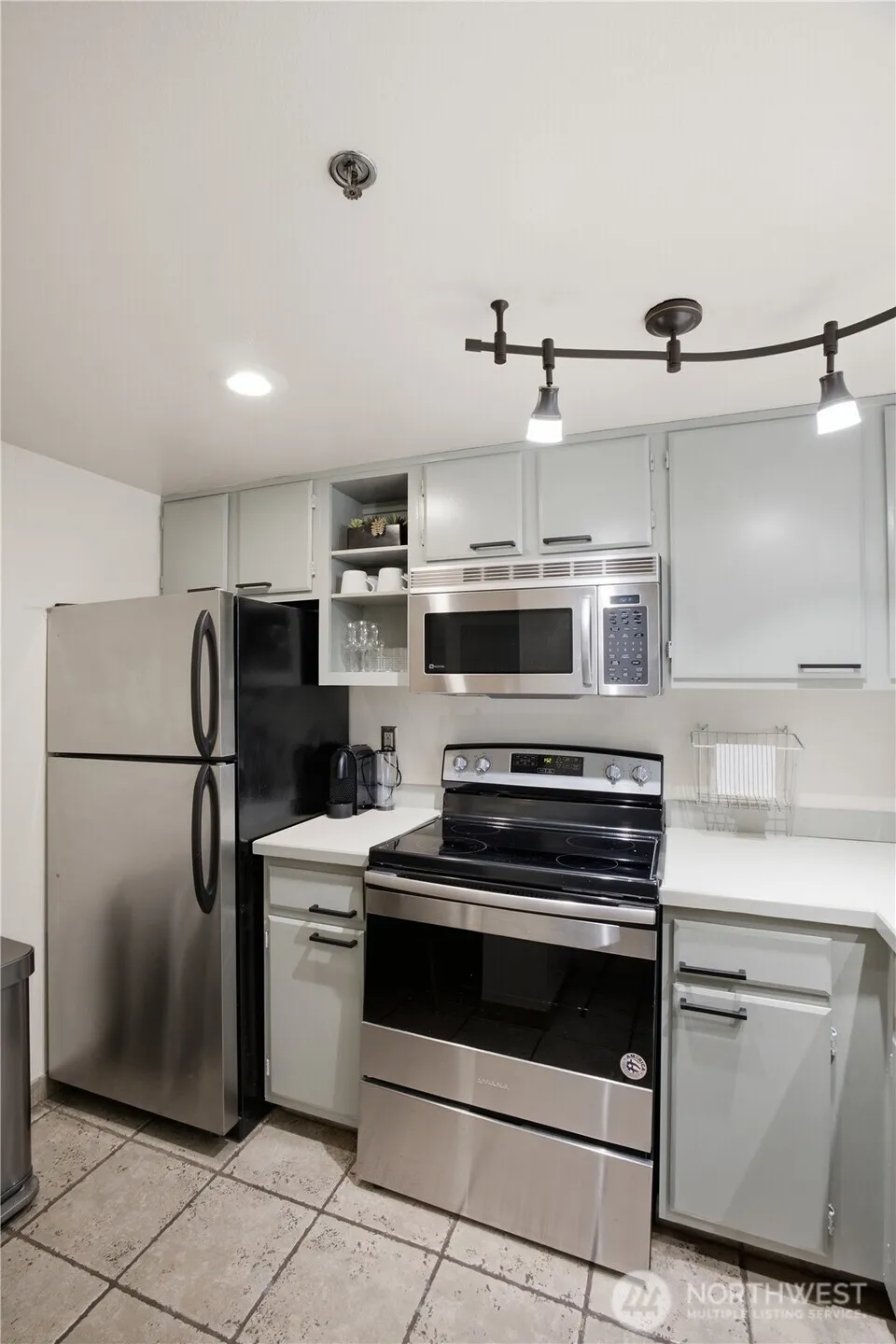 505 E Denny Way #A305 Seattle, WA 98122
