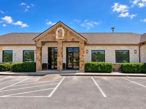 2911 S A.W. Grimes Boulevard #750