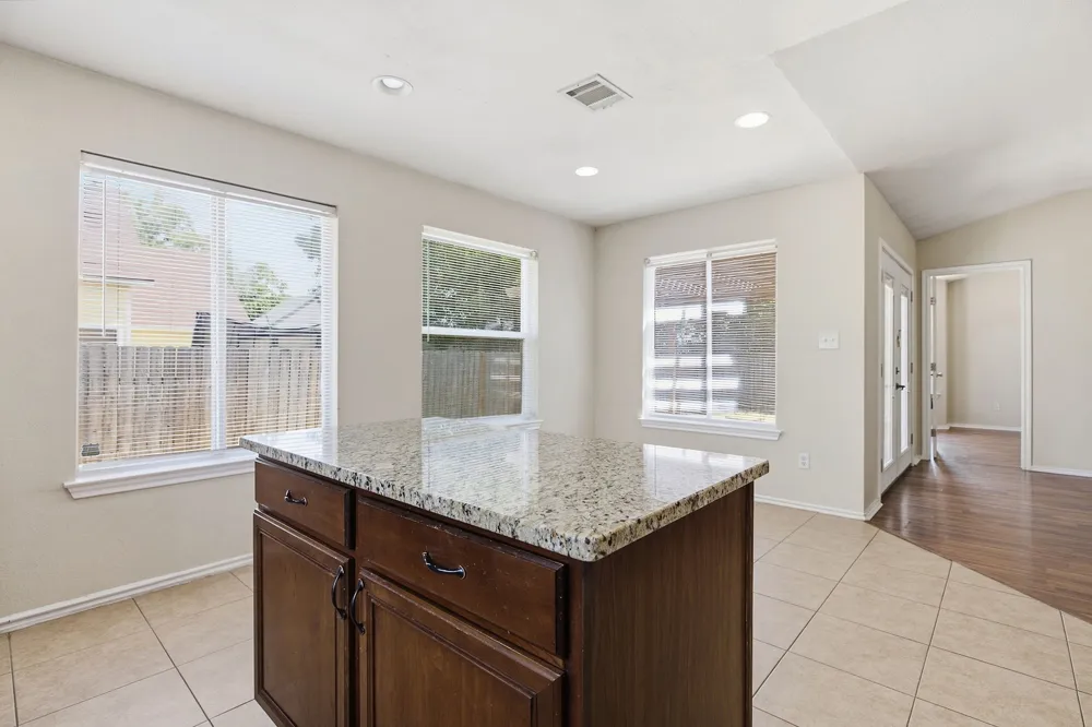 3005 Sugar Berry Cove Round Rock, TX 78664