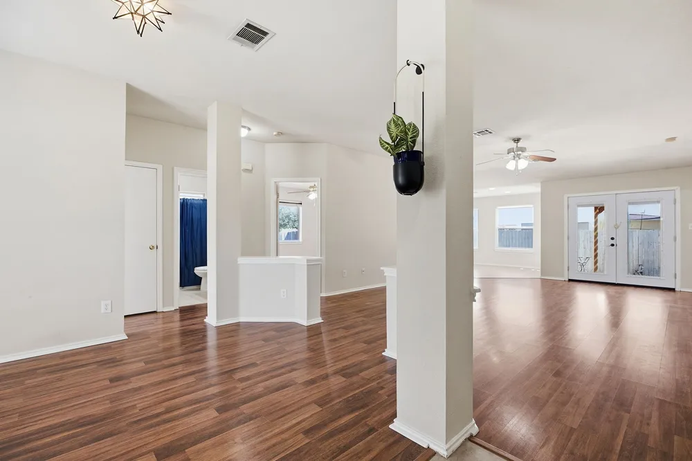 3005 Sugar Berry Cove Round Rock, TX 78664