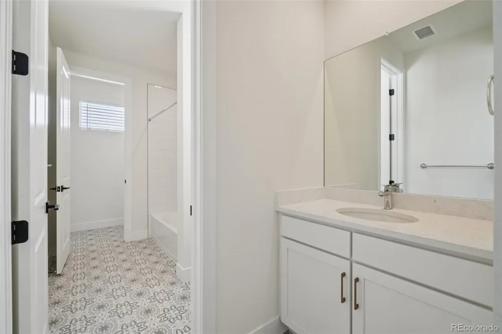 455 Rogers Way Castle Rock, CO 80104