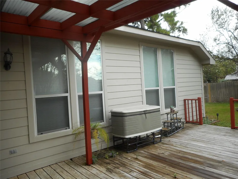 723 Levi Bend Magnolia, TX 77354