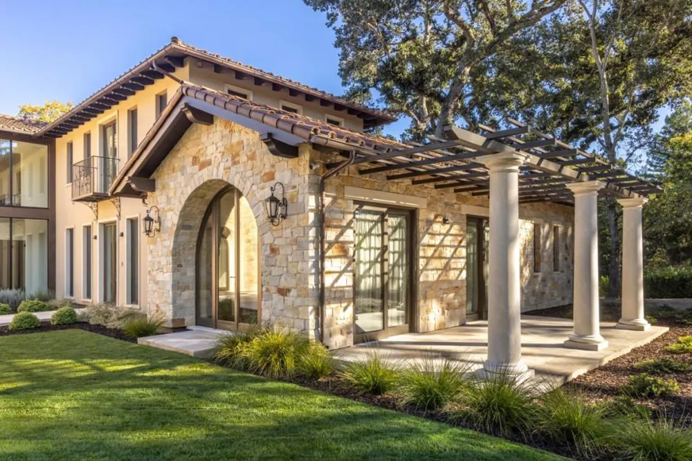 7 Blue Ridge Lane Woodside, CA 94062