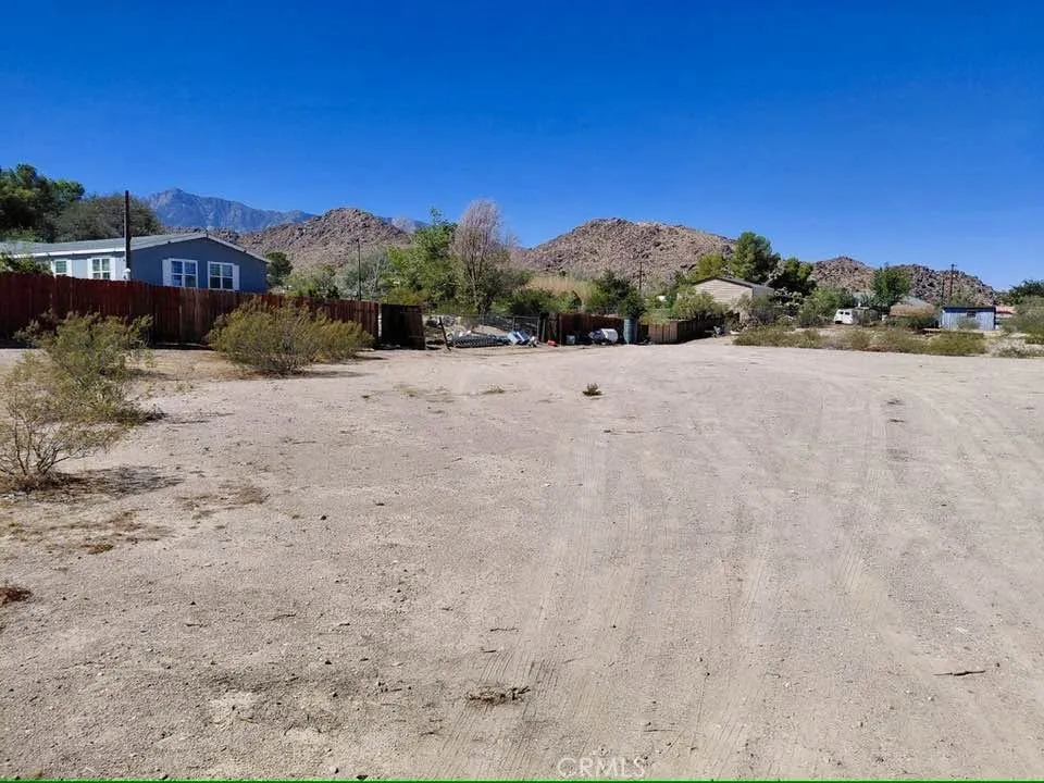 9268 Mesa Lucerne Valley, CA 92356