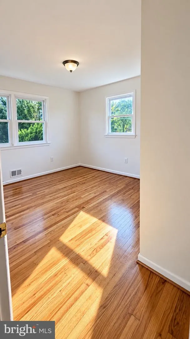 306 DIAS DRIVE Fort Washington, MD 20744