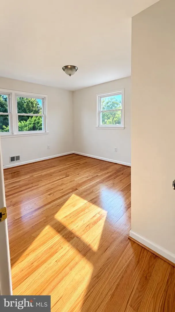 306 DIAS DRIVE Fort Washington, MD 20744