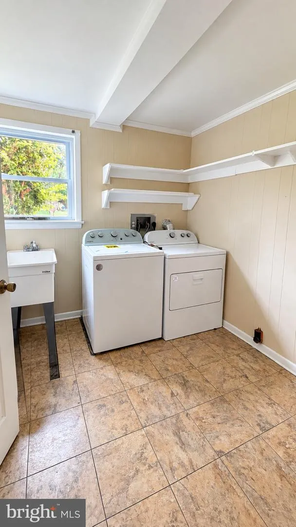 306 DIAS DRIVE Fort Washington, MD 20744