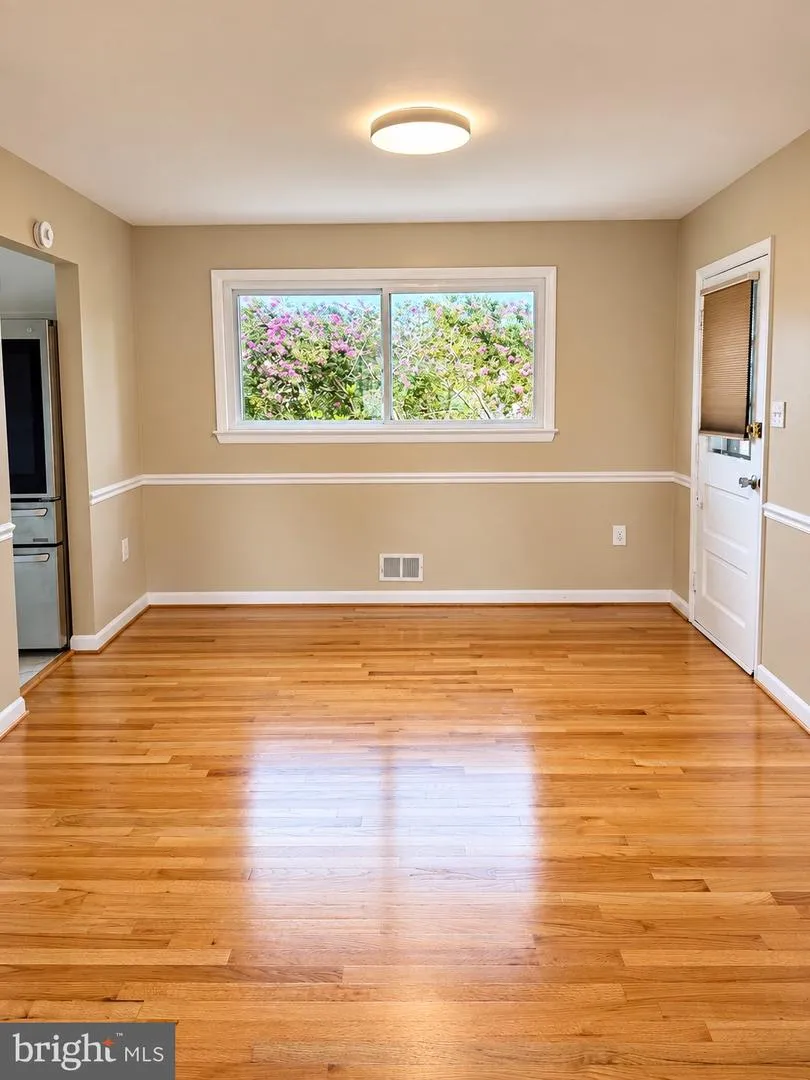 306 DIAS DRIVE Fort Washington, MD 20744