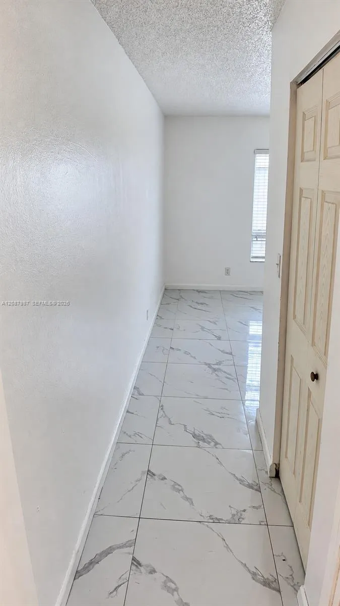 11150 SW 196th St #404 Cutler Bay, FL 33157