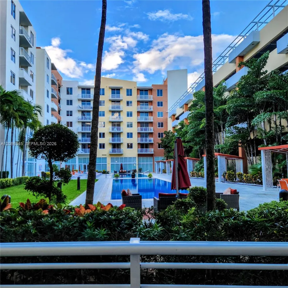 2775 NE 187th St #120 Aventura, FL 33180